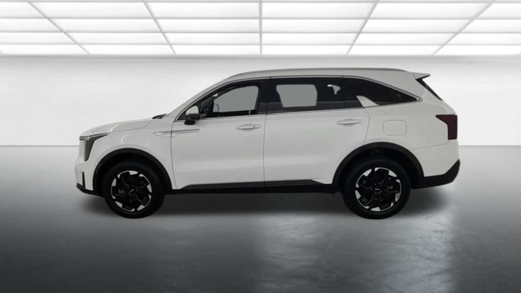 Used 2024 Kia Sorento S AWD/4WD image 5