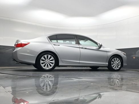 Used 2013 Honda Accord EX image 41