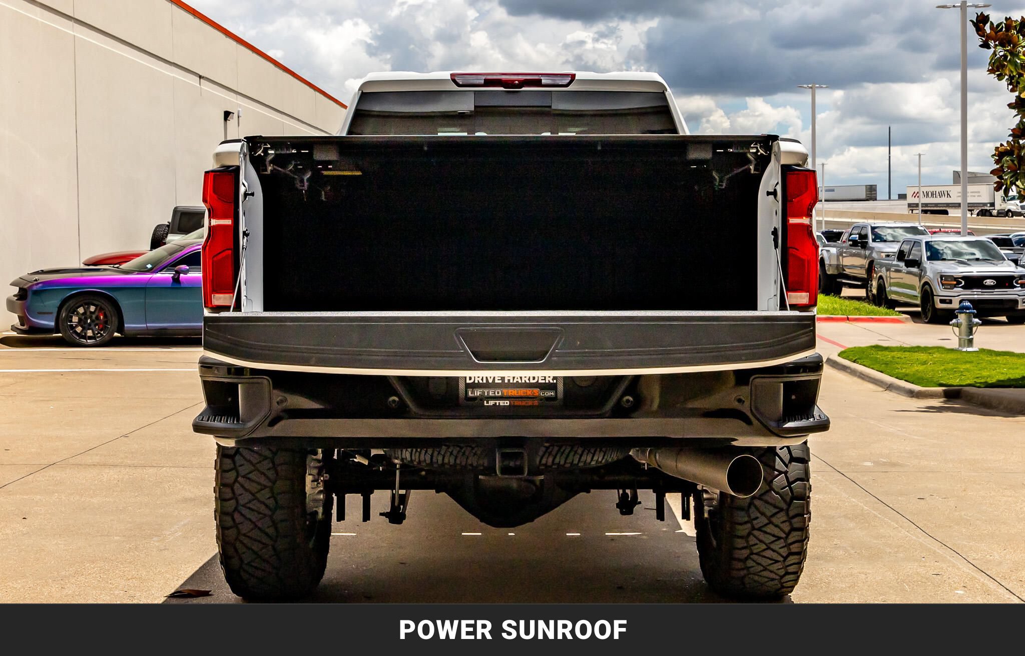 Used 2026 Chevrolet Silverado 2500 LTZ w/ Trail Boss Package AWD/4WD image 8