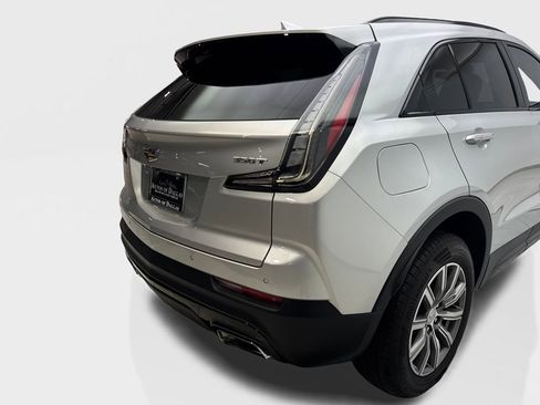 Used 2020 Cadillac XT4 Sport FWD image 18