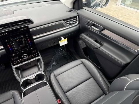 New 2026 GMC Terrain Denali w/ LPO, Floor Liner Package AWD/4WD image 28