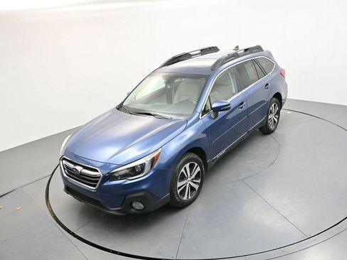 Used 2019 Subaru Outback 3.6R Limited image 25