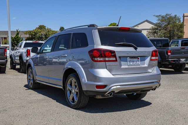 Used 2017 Dodge Journey Crossroad FWD image 6