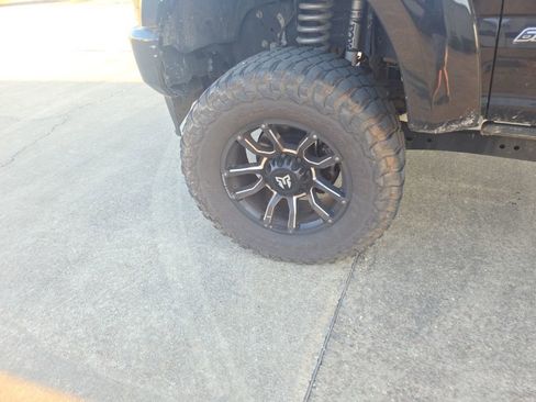 Used 2021 Ford F250 Lariat w/ Lariat Ultimate Package image 14