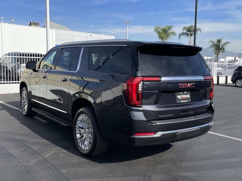 New 2026 GMC Yukon XL Elevation image 7