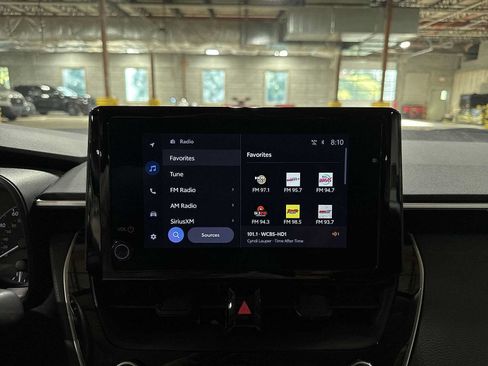 Used 2025 Toyota Corolla LE FWD image 20