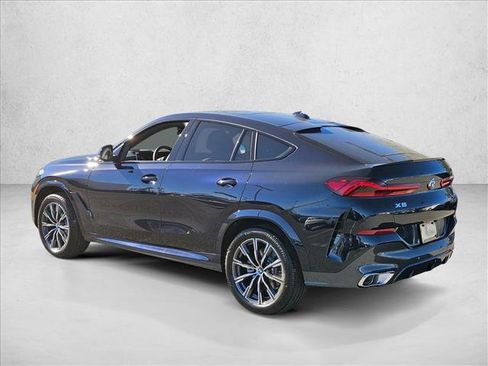New 2026 BMW X6 xDrive40i w/ Climate Comfort Package image 9