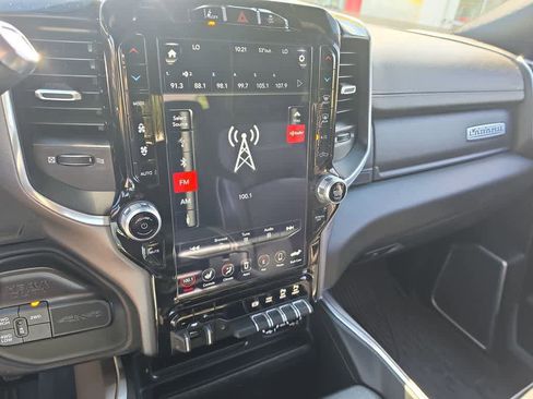 Used 2021 RAM 3500 Laramie AWD/4WD image 16