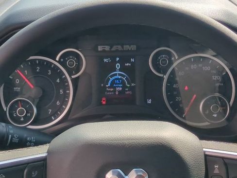 New 2026 RAM 1500 4x4 Crew Cab image 17