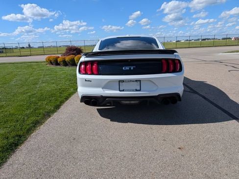 Used 2018 Ford Mustang GT Premium RWD image 7