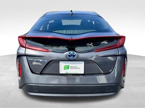 Used 2022 Toyota Prius Prime LE FWD image 7
