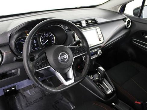 Certified 2022 Nissan Versa SR image 18