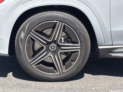 Used 2024 Mercedes-Benz GLE 450e 4MATIC image 25