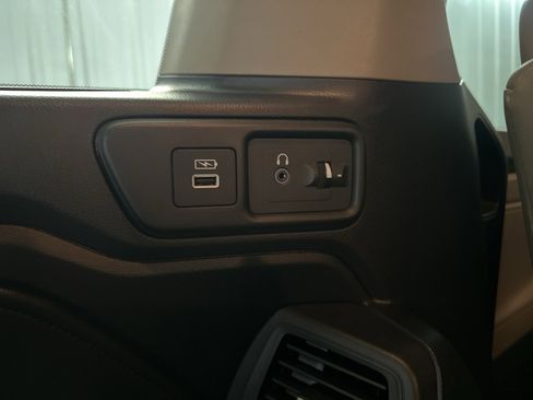 Used 2022 Honda Odyssey Elite image 38