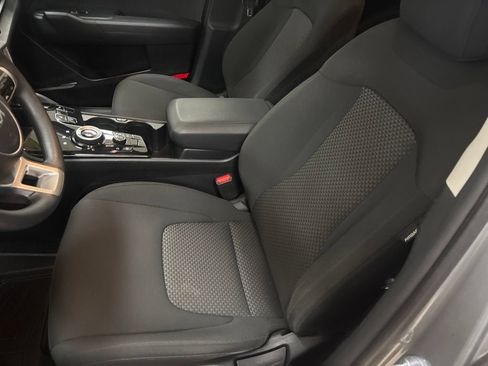 Used 2023 Kia Sportage LX AWD/4WD image 21