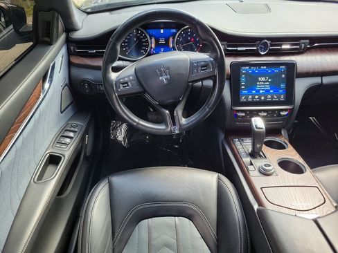 Used 2019 Maserati Quattroporte S GranLusso RWD image 17