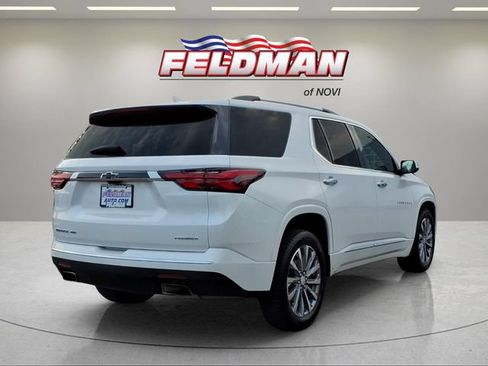 Used 2023 Chevrolet Traverse Premier AWD/4WD image 6