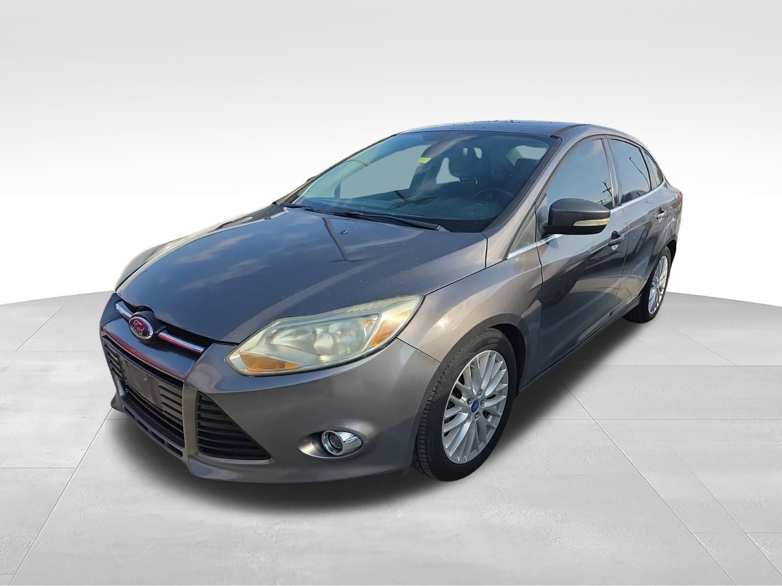 Used 2012 Ford Focus SEL FWD image 1