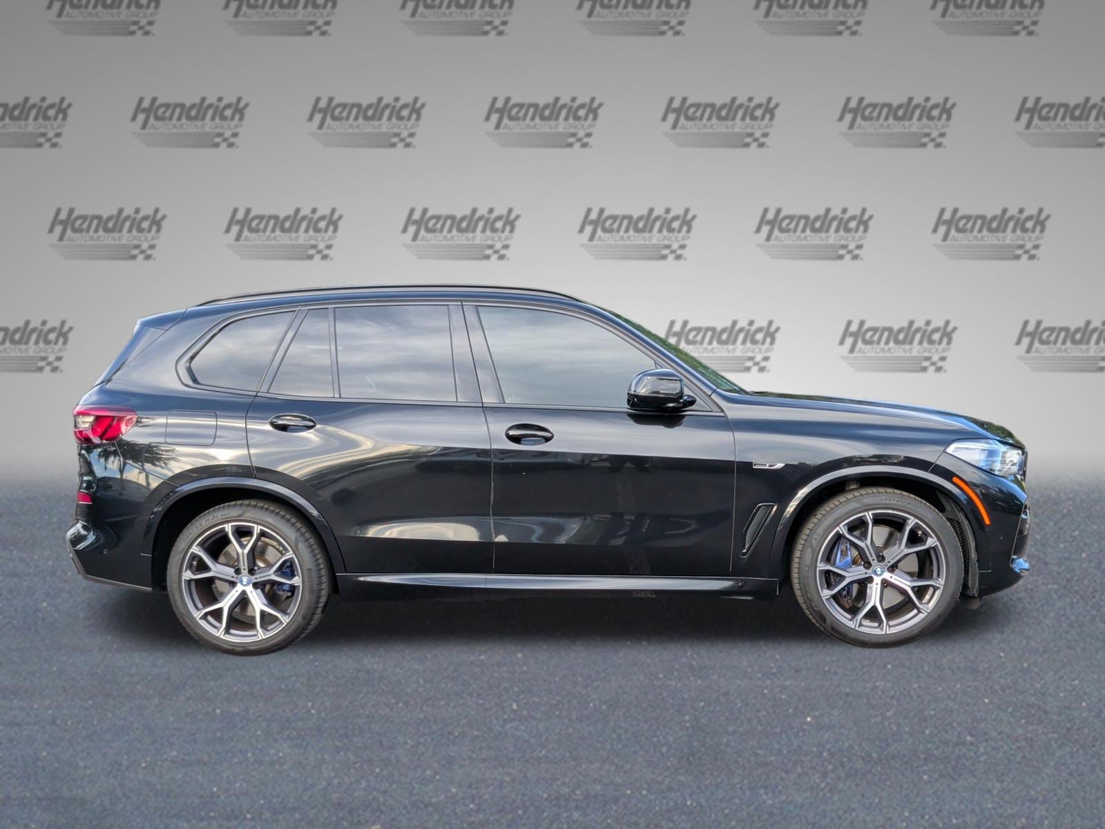 Used 2022 BMW X5 xDrive45e w/ M Sport Package AWD/4WD image 6
