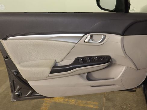 Used 2013 Honda Civic EX image 19
