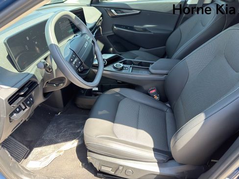 New 2026 Kia EV6 Light RWD image 9