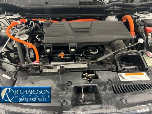 Used 2022 Honda CR-V Touring image 17