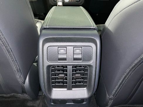 New 2026 Ford Bronco Outer Banks AWD/4WD image 17