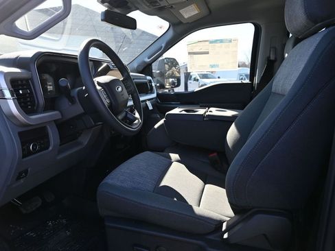 New 2026 Ford F350 XLT w/ XLT Premium Package AWD/4WD image 16