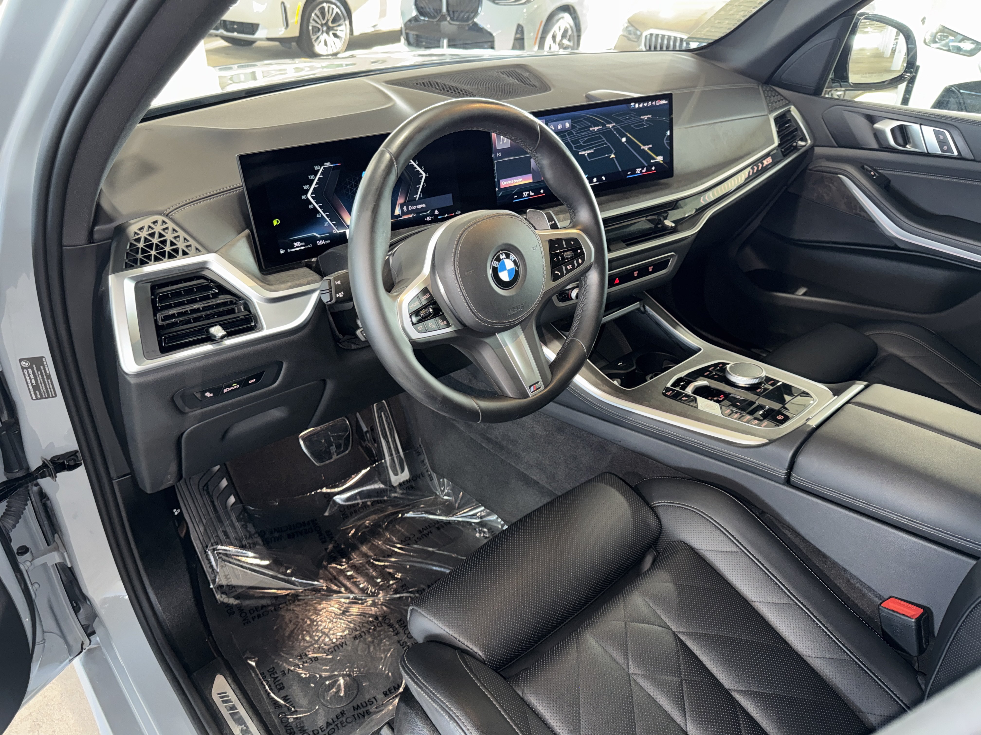 Used 2025 BMW X5 xDrive40i w/ M Sport Package AWD/4WD image 20