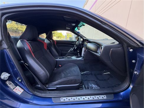 Used 2013 Scion FR-S image 8