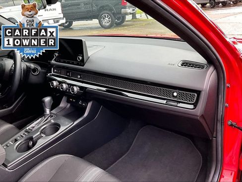 Used 2024 Honda Civic Sport image 13