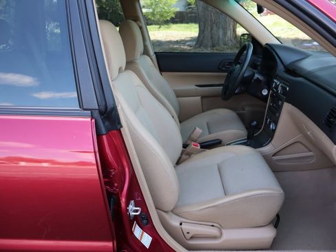 Used 2004 Subaru Forester 2.5X AWD/4WD image 22