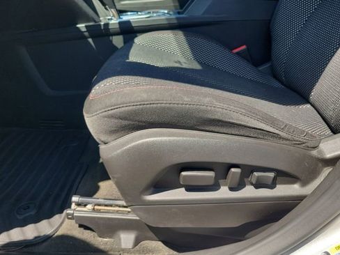 Used 2017 Chevrolet Equinox LT w/ Convenience Package FWD image 21