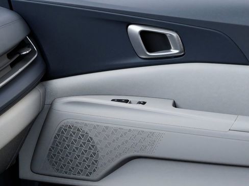 New 2026 Kia Carnival EX FWD image 25