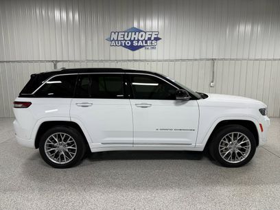 Used 2022 Jeep Grand Cherokee Summit w/ Luxury Tech Group V