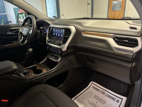 Used 2023 GMC Acadia SLE w/ Driver Convenience Package AWD/4WD image 42