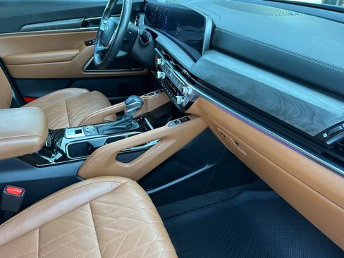 Certified 2023 Kia Telluride SX Prestige X-Line image 19