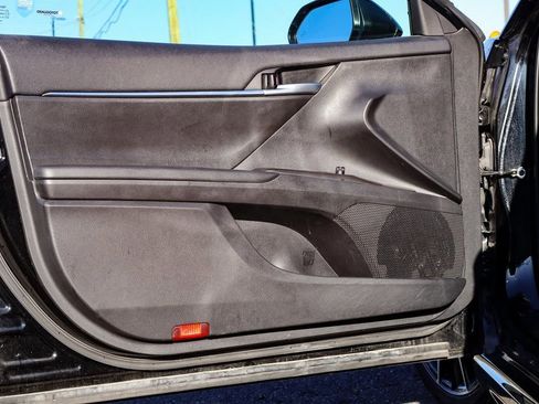 Used 2024 Toyota Camry SE image 35