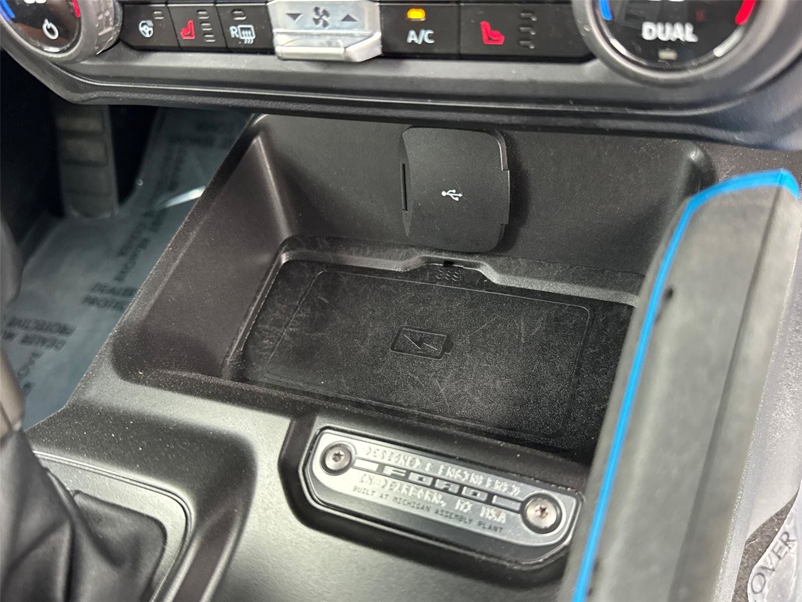 Used 2023 Ford Bronco Outer Banks AWD/4WD image 17