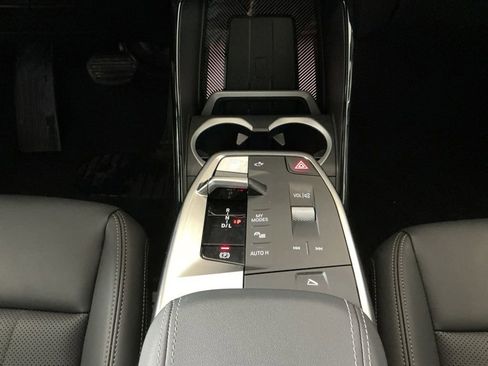 Certified 2025 BMW X1 xDrive28i w/ Convenience Package AWD/4WD image 13
