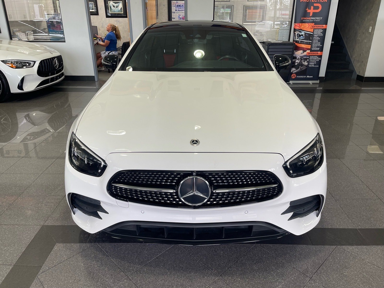 Used 2023 Mercedes-Benz E 450 Coupe w/ AMG Line image 9