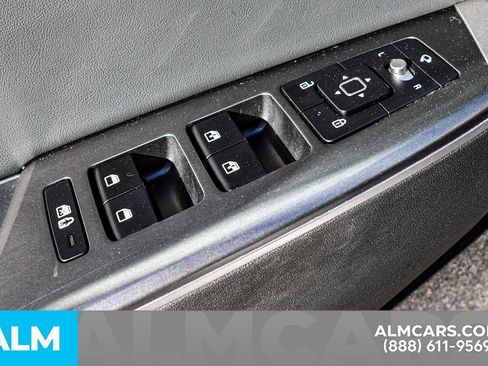 Used 2022 Kia EV6 Wind image 46