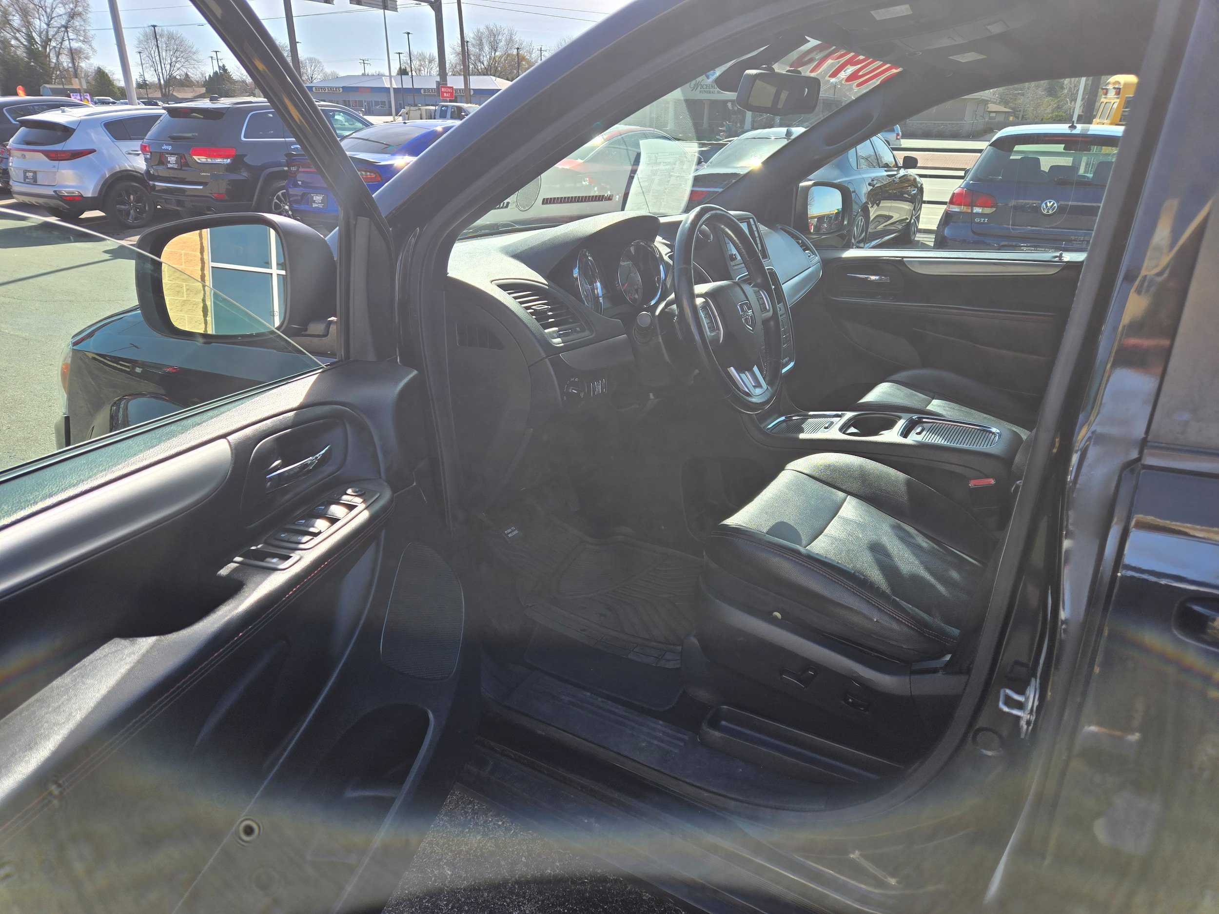 Used 2019 Dodge Grand Caravan GT FWD image 5