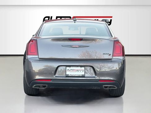 Used 2022 Chrysler 300 S RWD image 6
