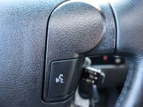 Used 2010 Toyota Sequoia SR5 image 33