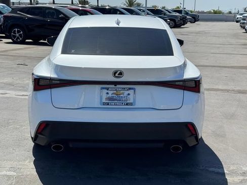 Used 2023 Lexus IS 300 w/ Comfort Package RWD image 3