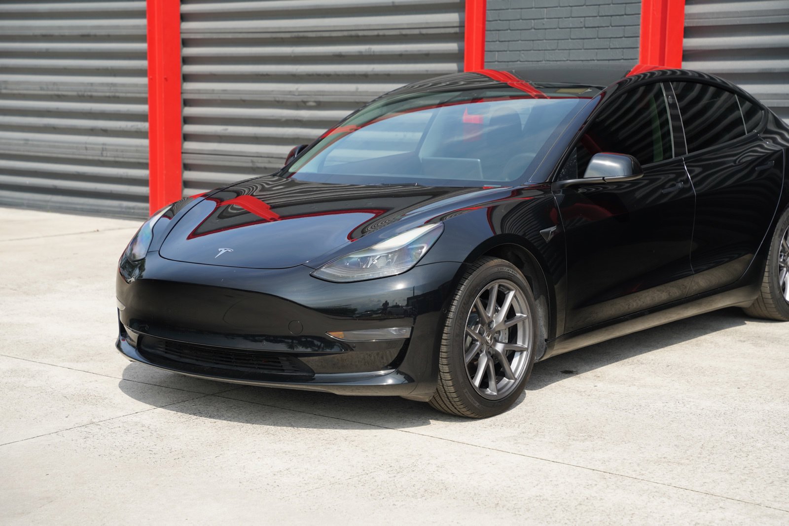 Used 2021 Tesla Model 3 Standard Range Plus RWD image 5