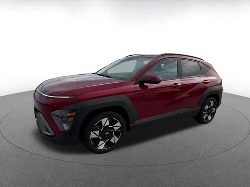 Used 2025 Hyundai Kona SEL image 8