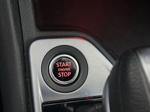 Used 2025 Nissan Sentra SV image 22