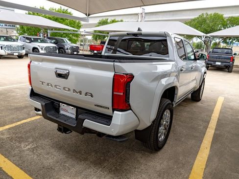 New 2026 Toyota Tacoma Limited AWD/4WD image 7